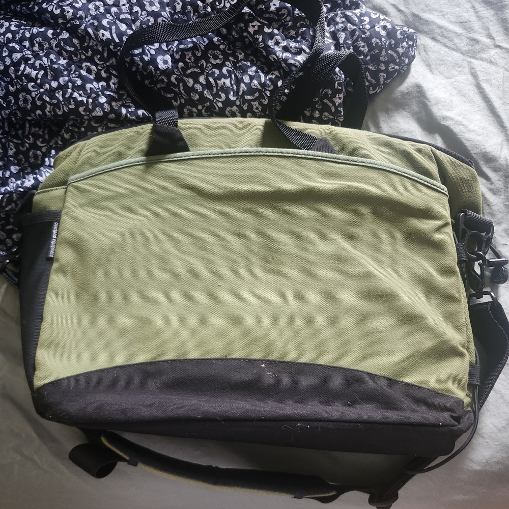 Outdoor Research Messenger Bag Green Versatile Laptop Versatile olive green me - Picture 4 of 4